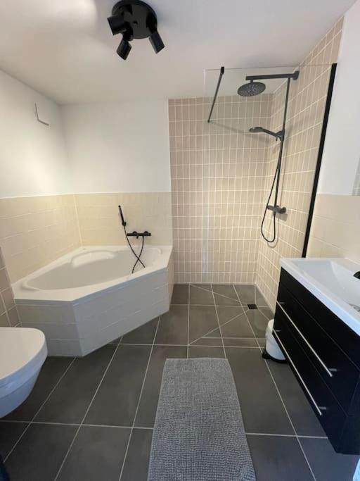 Modern Beach House For 12 Pers! With Jacuzzi Julianadorp Ngoại thất bức ảnh